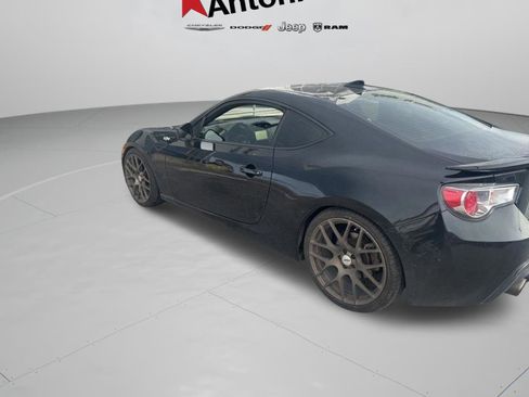 Used 2016 Scion FR-S RWD image 21