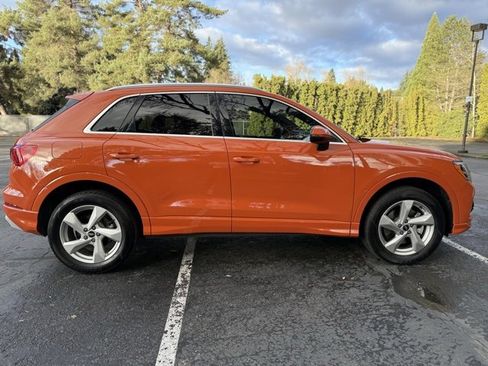 Used 2021 Audi Q3 2.0T Premium image 3