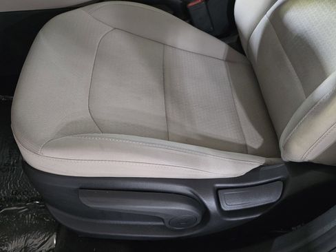 Used 2018 Hyundai Elantra SEL image 22