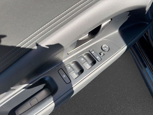 New 2026 Hyundai Elantra Sport image 17