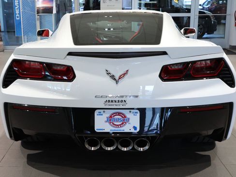 Used 2015 Chevrolet Corvette Stingray Coupe w/ 2LT Preferred Equipment Group RWD image 19