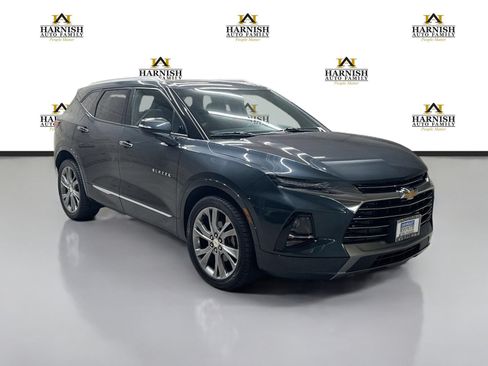 Used 2019 Chevrolet Blazer Premier w/ Sun and Wheels Package AWD/4WD image 3