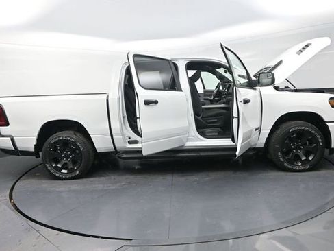 New 2026 RAM 1500 Express image 34