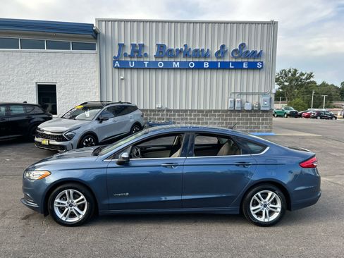 Used 2018 Ford Fusion S FWD image 4