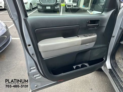 Used 2011 Toyota Tundra 4x4 Double Cab w/ TRD Off-Road Pkg image 15