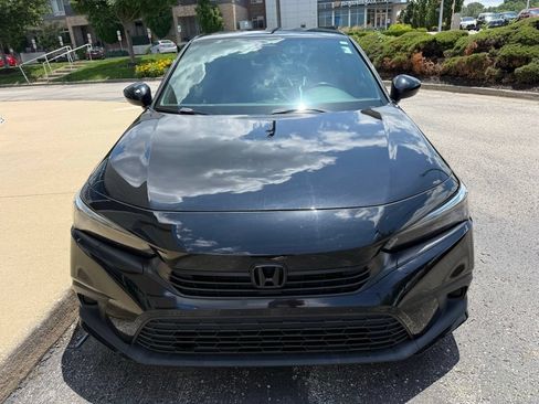 Used 2023 Honda Civic Sport image 10
