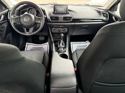 Used 2015 MAZDA MAZDA3 i Sport image 10