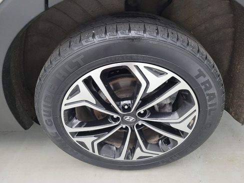 Used 2020 Hyundai Santa Fe Limited w/ Cargo Package AWD/4WD image 31