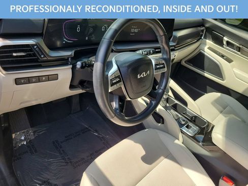 Certified 2024 Kia Telluride S w/ S Sunroof Package FWD image 7