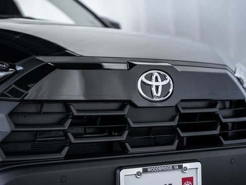 New 2026 Toyota Corolla Cross XLE image 10