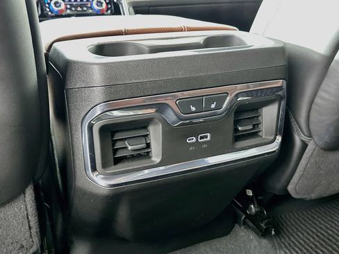 Used 2025 GMC Sierra 1500 Denali Ultimate AWD/4WD image 26