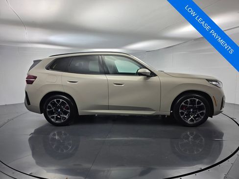 Used 2026 BMW X3 xDrive30i w/ M Sport Package AWD/4WD image 3
