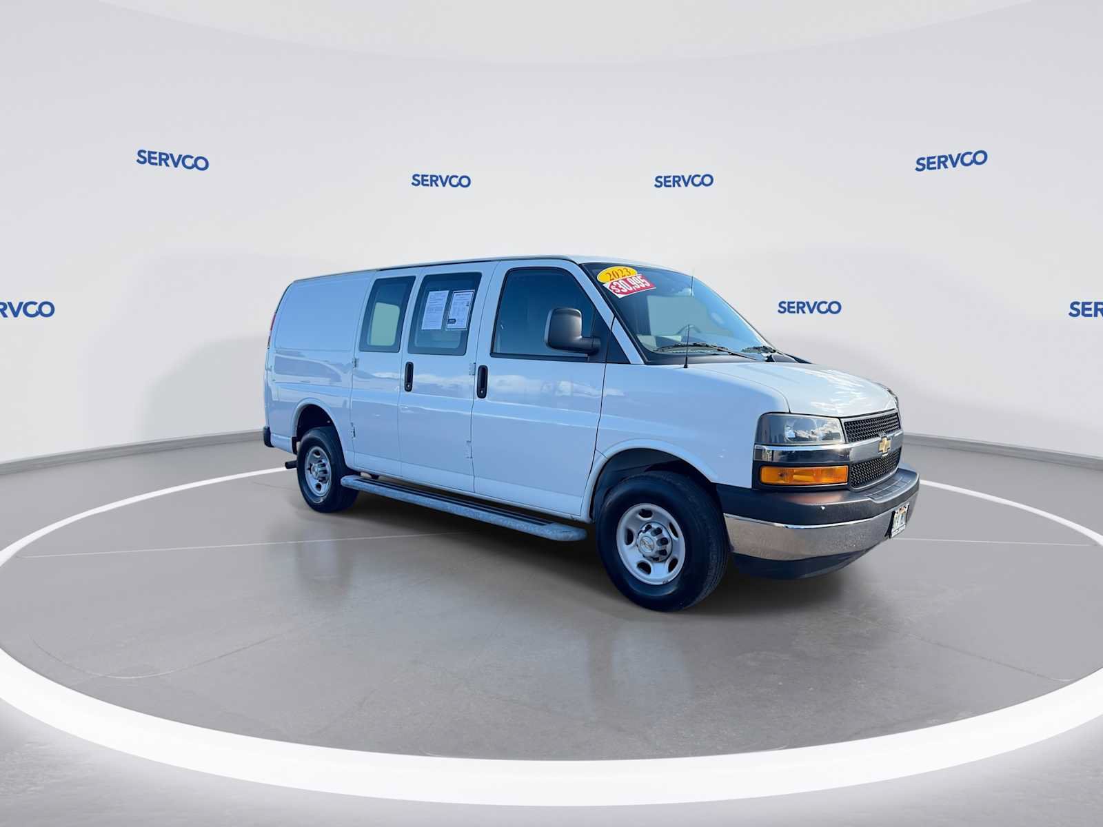 Used 2023 Chevrolet Express 2500 w/ Driver Convenience Package RWD image 2