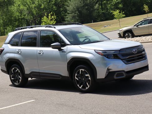 New 2026 Subaru Forester Limited AWD/4WD image 1