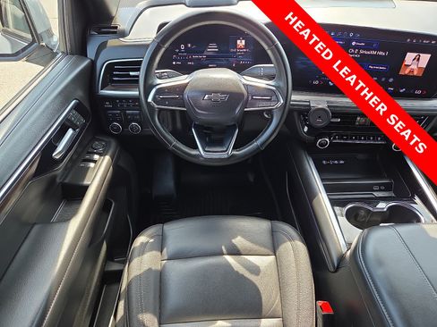 Used 2025 Chevrolet Tahoe Z71 AWD/4WD image 13