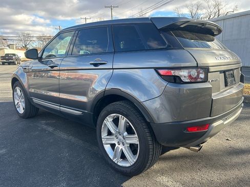 Used 2015 Land Rover Range Rover Evoque Pure Plus image 5