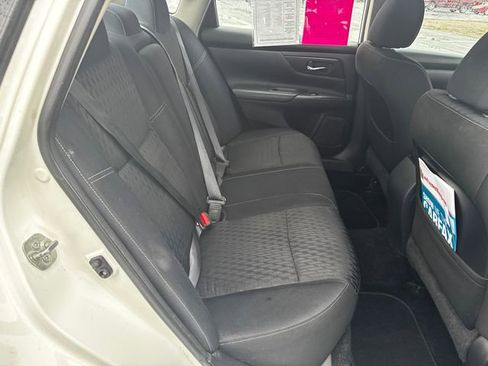 Used 2018 Nissan Altima 2.5 S w/ S Convenience Package FWD image 16