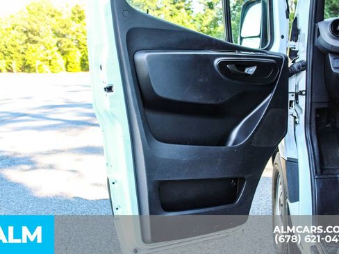 Used 2023 Mercedes-Benz Sprinter 2500 image 30
