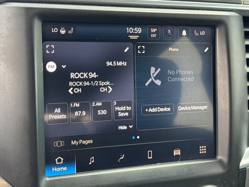 Used 2022 RAM 1500 Classic SLT image 25