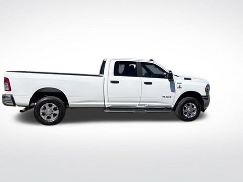 Used 2024 RAM 3500 Big Horn AWD/4WD image 6