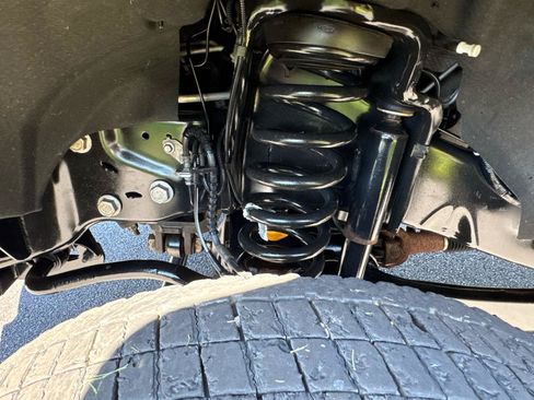 Used 2021 Ford F550 4x4 Regular Cab Super Duty image 23