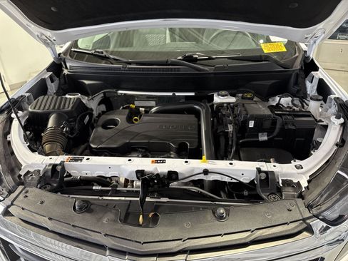 Used 2024 Chevrolet Equinox LS w/ LS Convenience Package FWD image 28