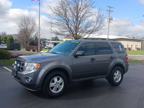 Used 2012 Ford Escape XLT image 1