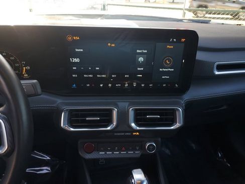 Used 2025 Ford Mustang Premium image 16