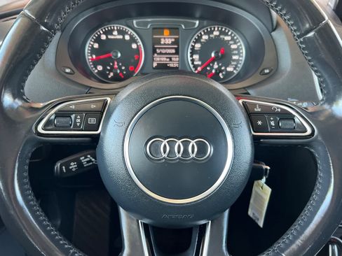 Used 2017 Audi Q3 2.0T Premium FWD image 24