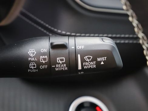 New 2025 Jeep Grand Cherokee L Laredo image 34