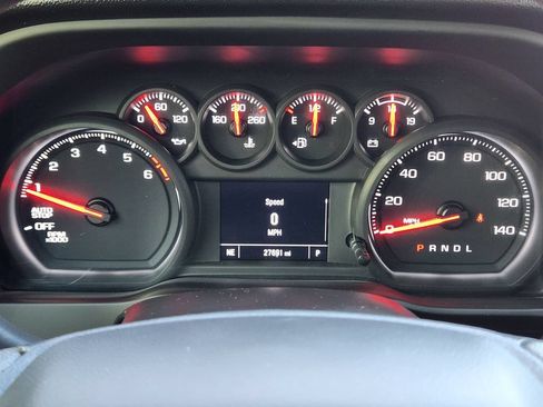 Certified 2025 Chevrolet Silverado 1500 Custom RWD image 17