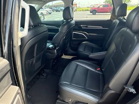 Used 2020 Kia Telluride S FWD image 13