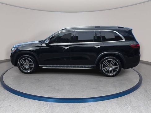 Used 2024 Mercedes-Benz GLS 450 4MATIC image 9