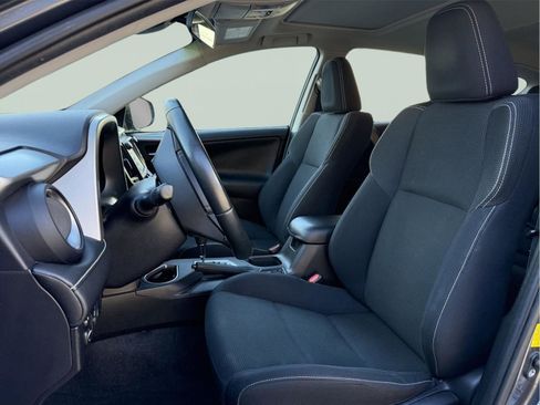 Used 2016 Toyota RAV4 XLE image 11