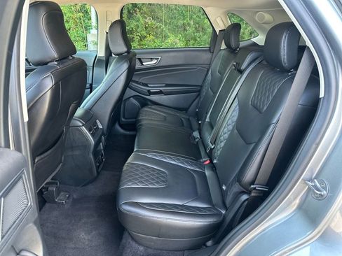 Used 2024 Ford Edge Titanium image 24