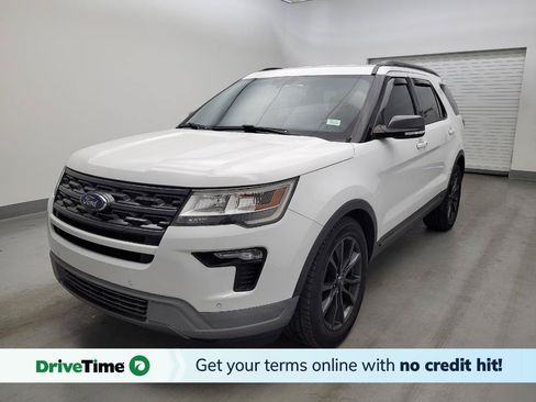 Used 2018 Ford Explorer XLT w/ Equipment Group 202A FWD image 1