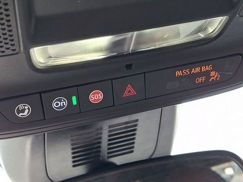 Used 2025 Chevrolet Equinox LT FWD image 19