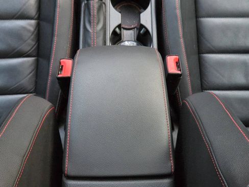 Used 2015 Volkswagen GTI Autobahn FWD image 23