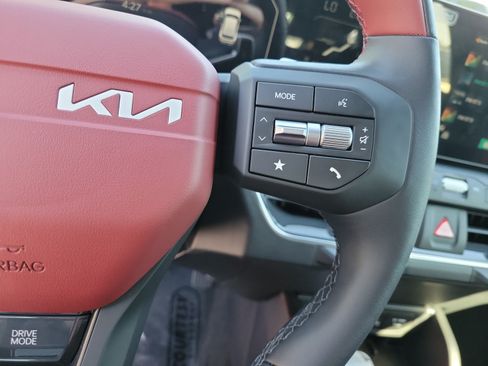 New 2026 Kia K4 GT-Line Turbo w/ GT-Line Premium Package FWD image 24