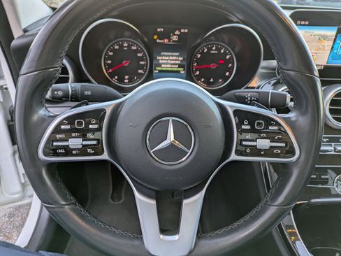 Used 2020 Mercedes-Benz C 300 4MATIC Sedan image 15
