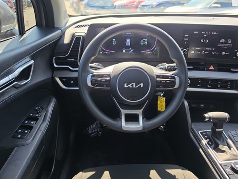 Certified 2025 Kia Sportage LX FWD image 13