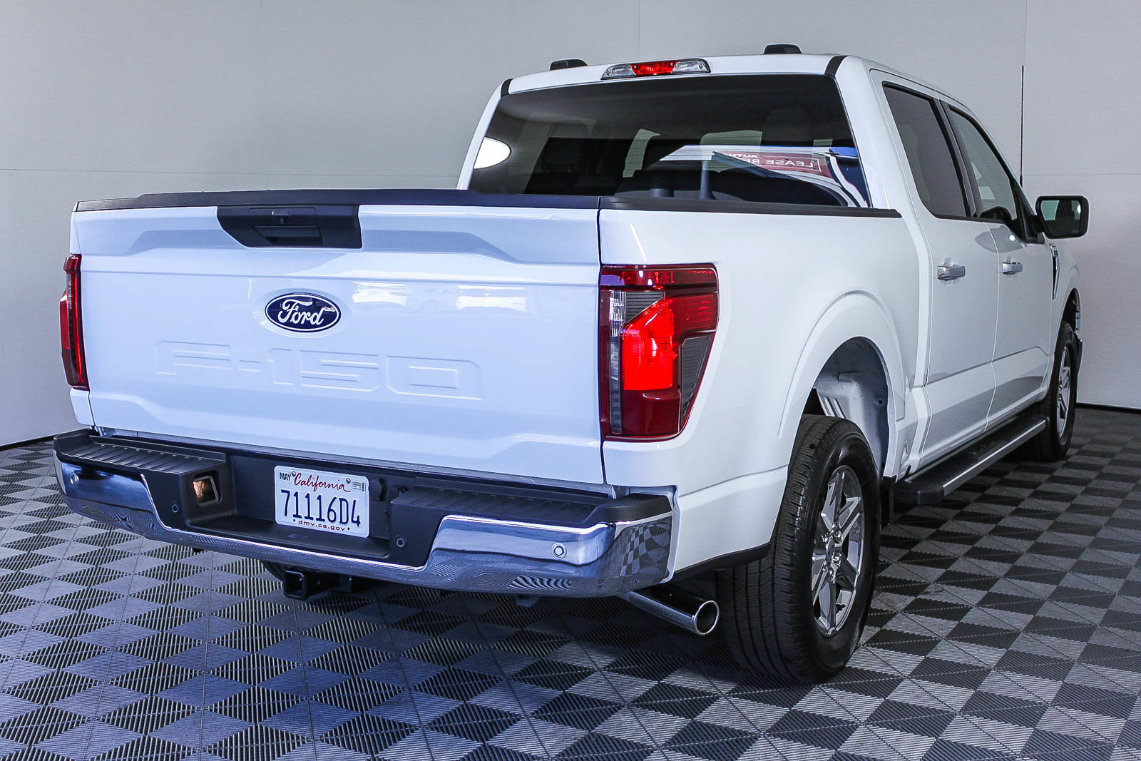 Used 2025 Ford F150 XLT w/ Equipment Group 301A Standard RWD image 8