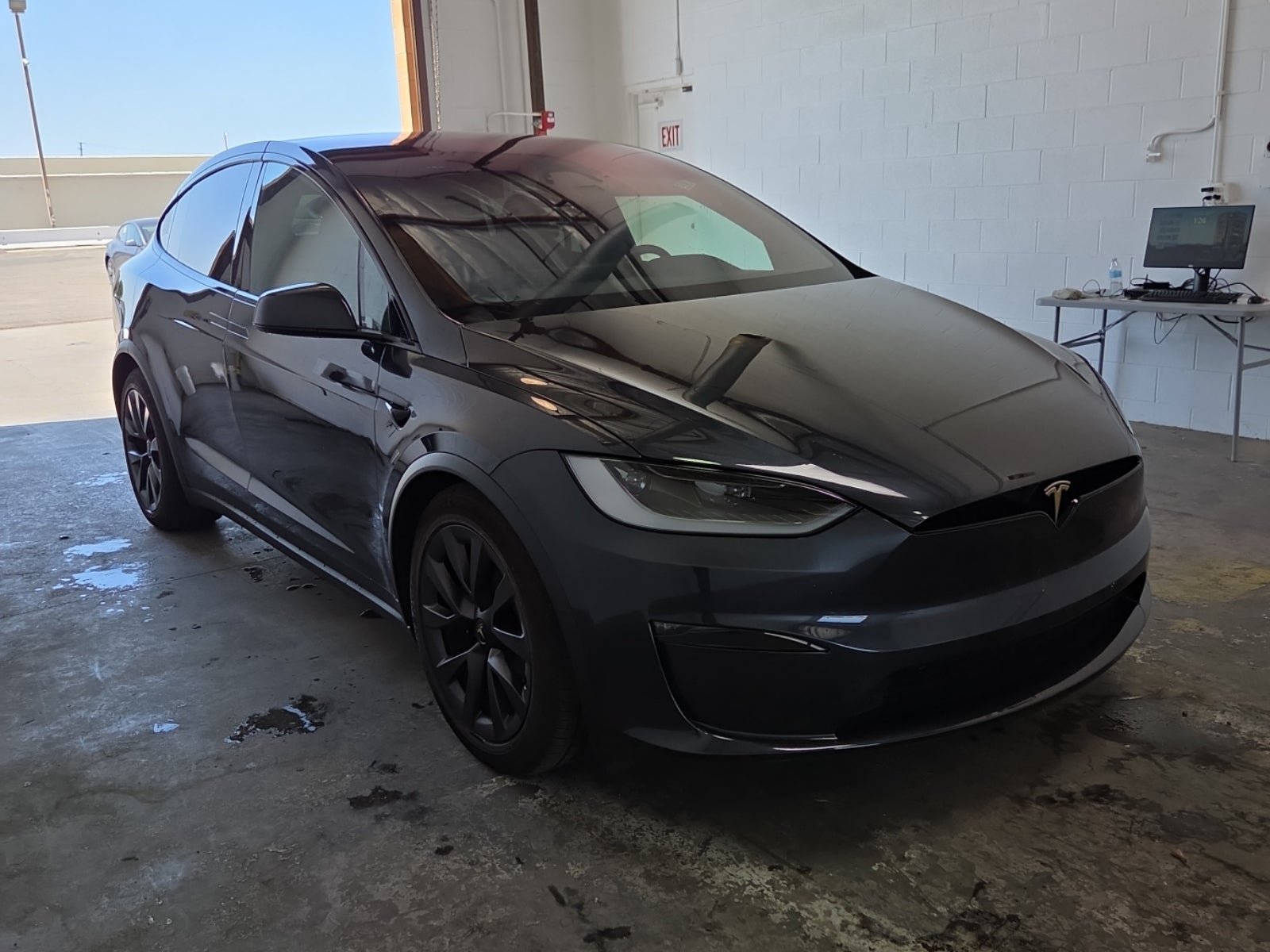 Used 2024 Tesla Model X AWD/4WD image 1