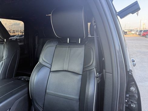 Used 2024 RAM 2500 Limited image 22