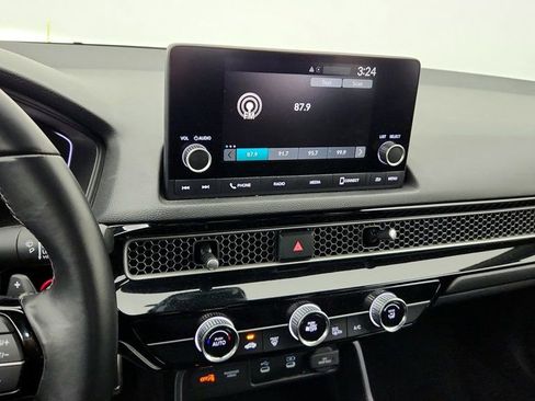 Used 2025 Honda Civic Sport image 16