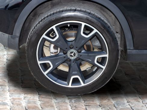 Used 2020 Mercedes-Benz GLA 250 GLA 250 w/ Multimedia Package image 38