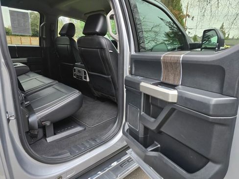 Used 2021 Ford F250 Lariat w/ Lariat Value Package image 16