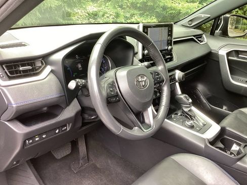 Used 2021 Toyota RAV4 XSE AWD/4WD image 13
