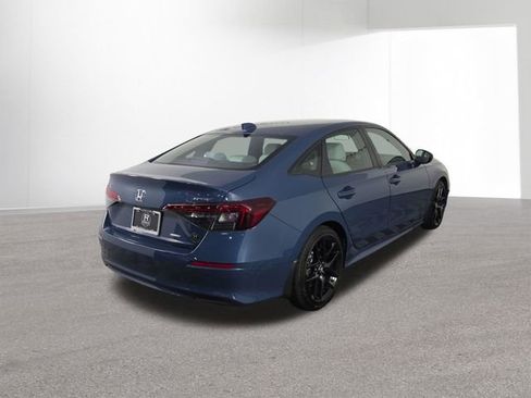 Used 2025 Honda Civic Sport image 12