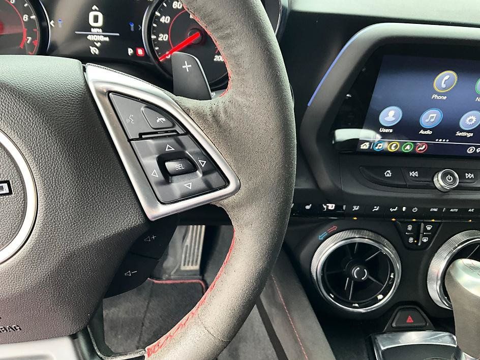 Used 2021 Chevrolet Camaro ZL1 RWD image 29